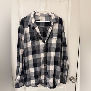 Sonoma Black and White Checkered Shirt